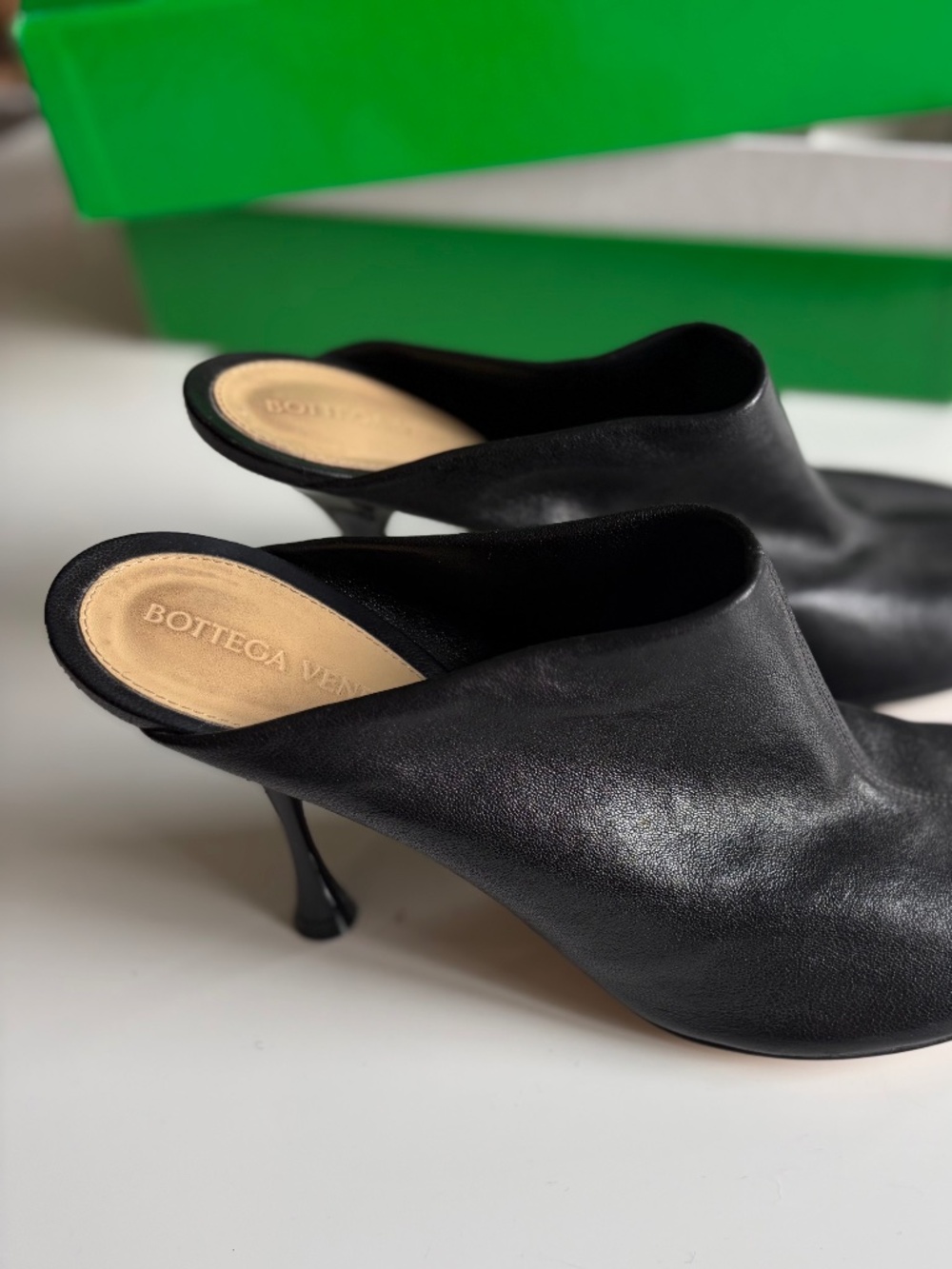 Bottega Veneta Black Leather Mules